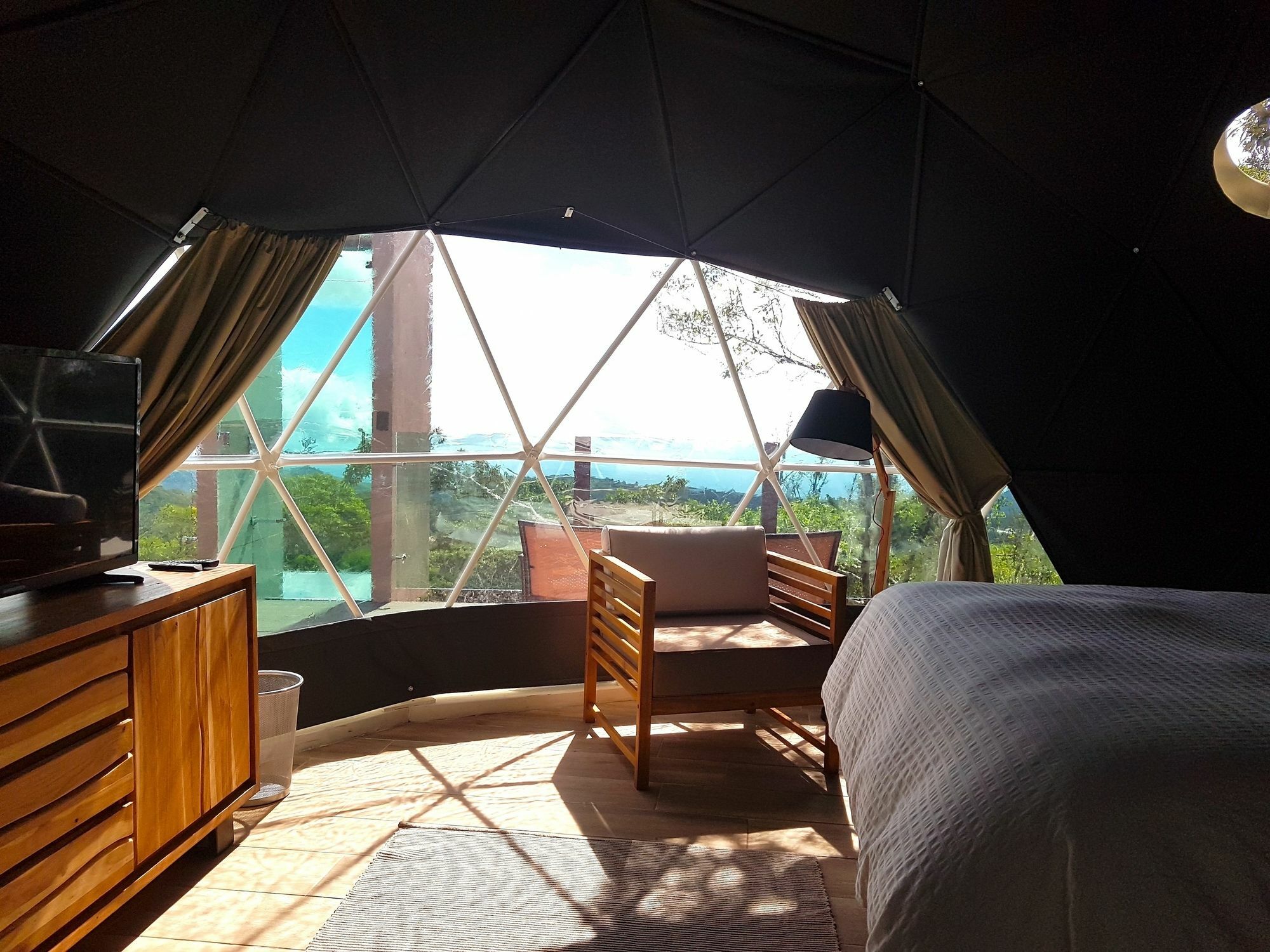 Chira Glamping Resort Monteverde Монте-Верде Экстерьер фото